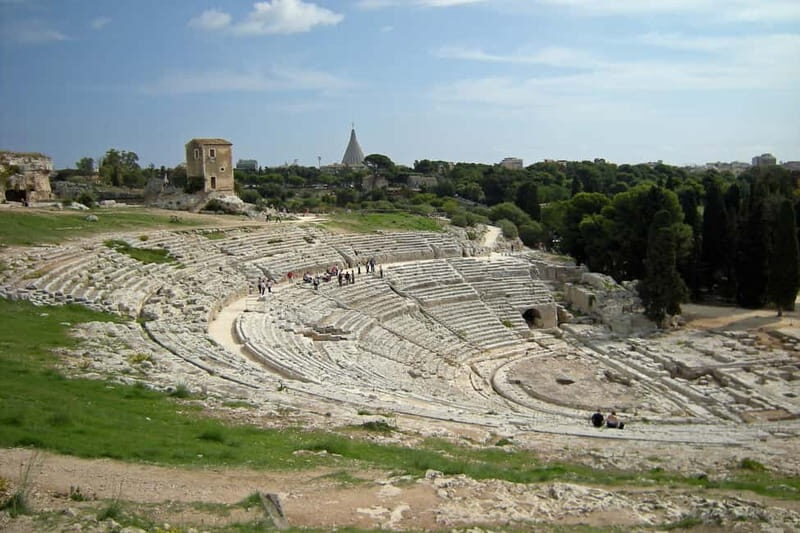 From Taormina: Full-Day Guided Tour of Syracuse - Quarries and lemon orchards: the view behind the ruins