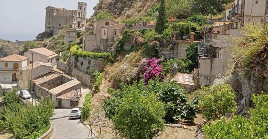 From Taormina or Messina Harbor: Private Godfather Tour - Meeting up in Messina or Taormina without losing time