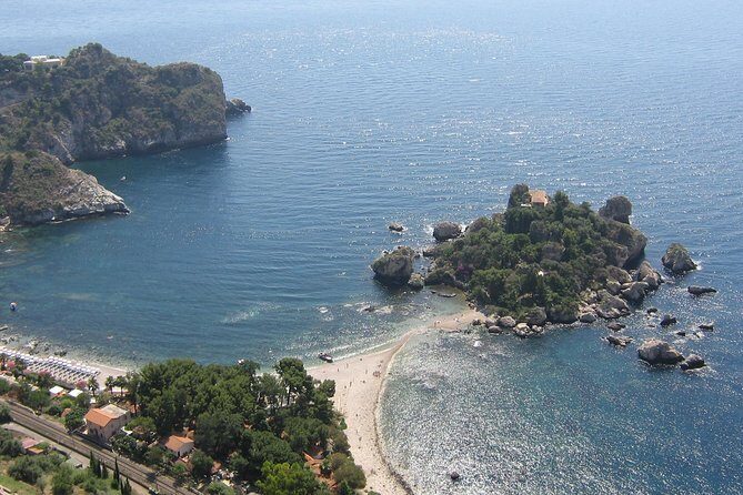 FULL DAY excursion - ETNA and TAORMINA - Silvestri craters on Mount Etna: what the guided walk really gives you