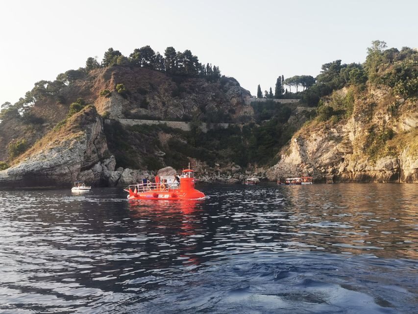 Giardini Naxos: Semi-Submarine Tour to Isola Bella - Blue Grotto and the Cave of Lovers: the scenic payoff