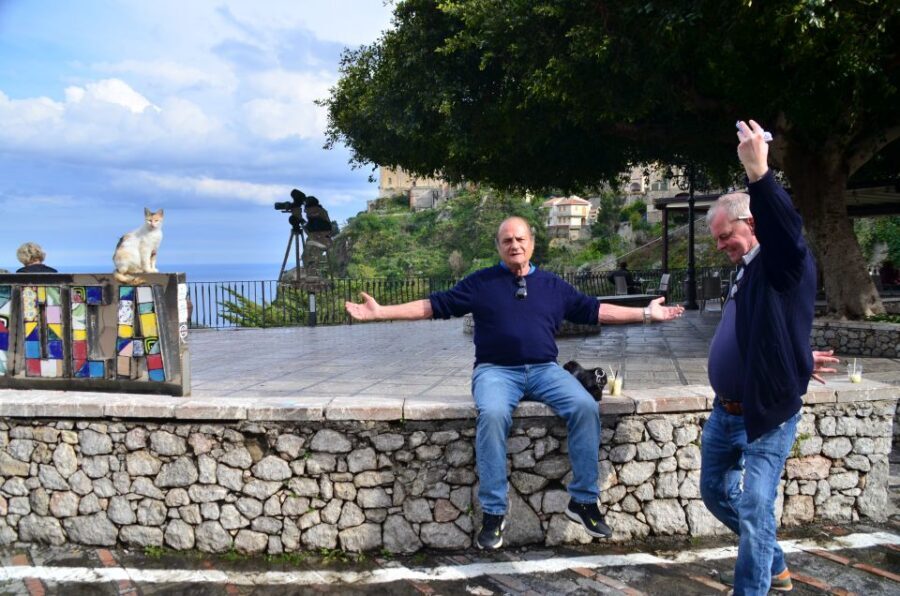 GODFATHER TOUR film's locations departure from Taormina area - Bar Vitelli: how to make the most of the famous stop