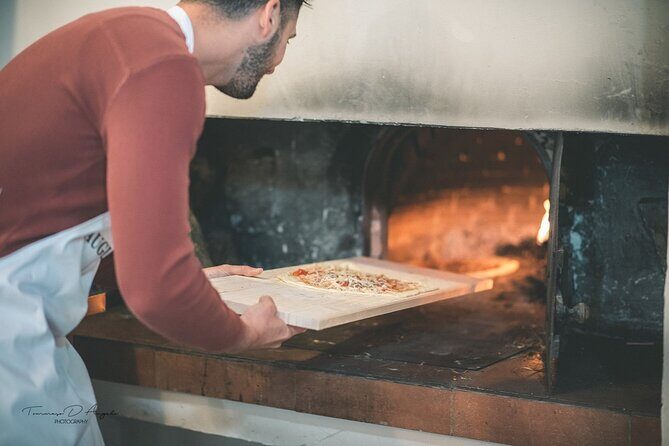 Gourmet Pizza Workshop and Wine Tasting - Who this Sicilian pizza workshop fits best