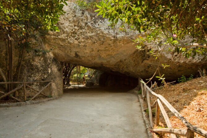 Guided tour of the Greek Theater and the Neapolis of Syracuse - 9:00 AM Start: A Simple Choice That Changes Everything