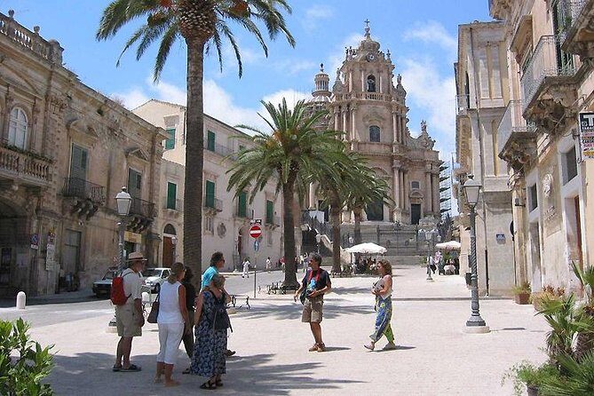 HALF DAY excursion - Tour Montalbano - Ragusa Ibla and Modica - The service quality that keeps showing up