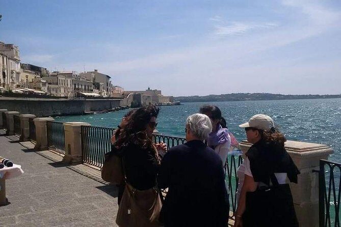 Half Day Tour of Syracuse - Ortigia in one hour: Cathedral styles and the Aretusa spring finish