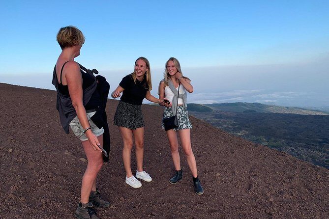 Hiking at 2900m on Mount Etna - Etna at 2900m: key points to know before you go
