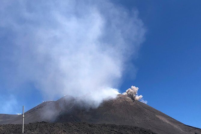 Hiking at 2900m on Mount Etna - What to wear and how much fitness you need on uneven volcanic ground