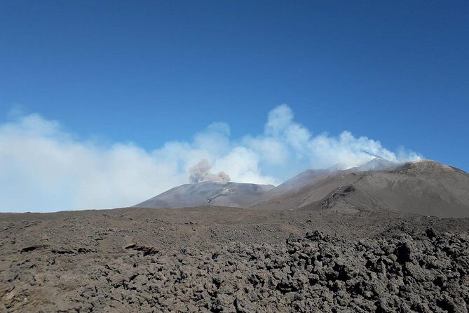 Hiking at 2900m on Mount Etna - Getting up the mountain: cable car, 4x4 shuttle, and realistic timing