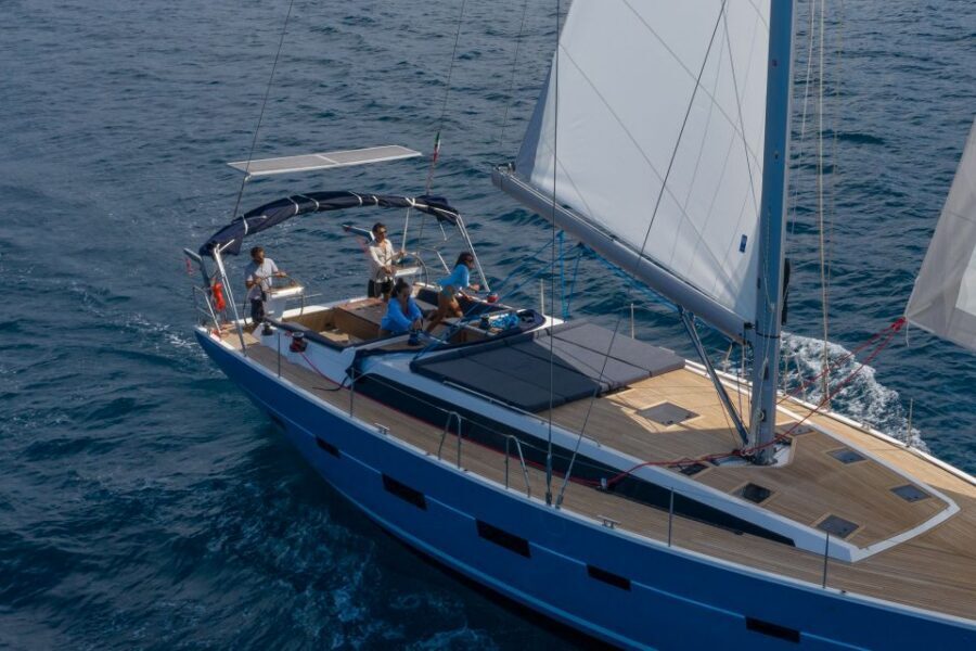 Hydra Sailing Experience Palermo - Music, Wi‑Fi, and Electric Toilets: Comfort on the Return Leg