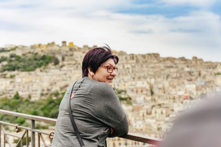 Inspector Montalbano Locations Tour of Southeast Sicily - Da Enzo a Mare Lunch: How to Eat Where Scenes Were Shot