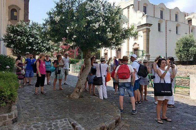 Lipari & Vulcano from Cefalù - Aeolian Islands - Full Day - The boat ride: where the scenery pays off (and where it can frustrate)