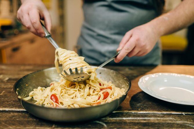 Market tour and Cooking Class in Ortigia - Ortigia Market sets the tone for the whole class