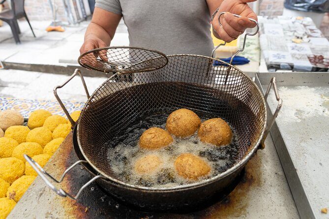Master the Art of Arancino: A Hands-On Cooking Class in Ortigia - Cannoli: The Sweet Finish You Can Taste the Whole Room