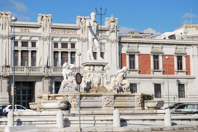 Messina City and Coast Tour - Historical details you might miss on your own: stele and Neptune fountain