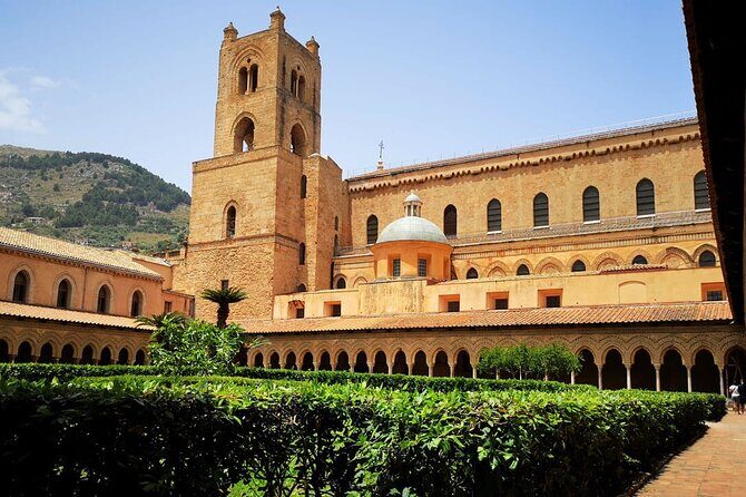 Monreale And Cefalù Half Day Excursion - Stop 2: Cattedrale di Monreale and the mosaic effect