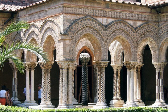 Monreale and Mondello from Palermo, Private Tour - Stop 1: Cattedrale di Monreale and why the mosaics hit hard