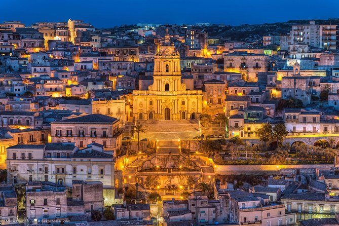 Montalbano tour - Modica: baroque streets and Aztec-style chocolate time