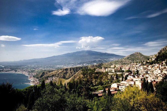 Mount Etna and Taormina from Catania City Centre Full Day Tour - Door-to-door pickup in Catania City Centre (and the harbor option)
