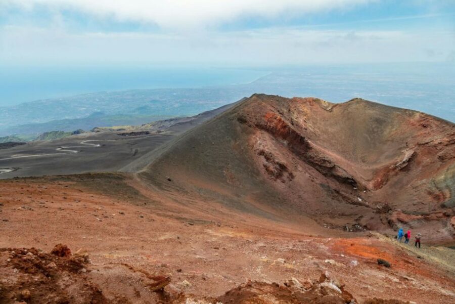 Mount Etna Tour to 1900m from Taormina - FAQ