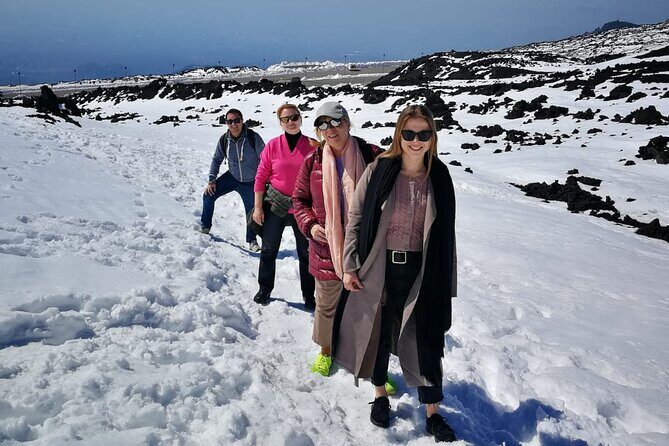Mt. Etna and Taormina village full day tour from Catania - First steps in Catania: a pickup that helps you start on time