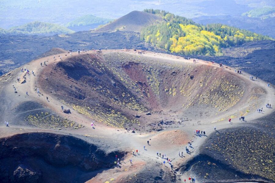 Mt. Etna Private Tour with Food and Wine Tasting - Pickup and the air-conditioned road to Etna country