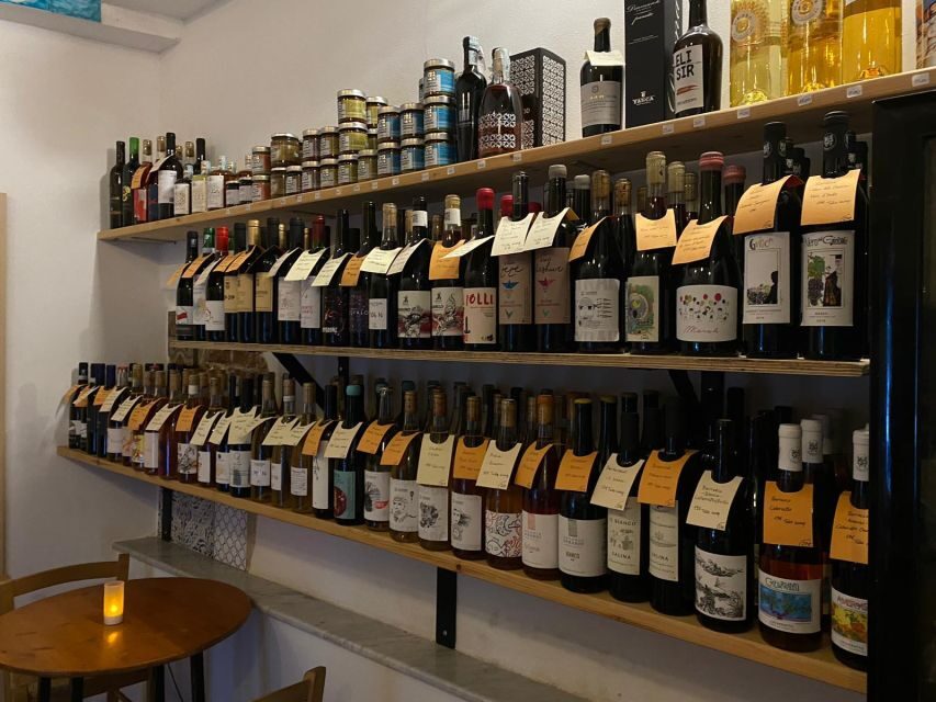 Natural Wine Tasting with snacks at Bottega Monteleone - Inside Bottega Monteleone: a natural-wine bar right in Palermo