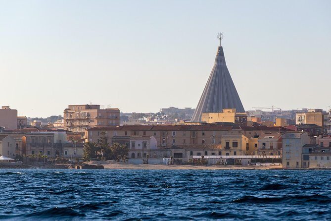 Ortigia by boat - Sea caves near Syracuse: stalactites, stalagmites, and coral formations