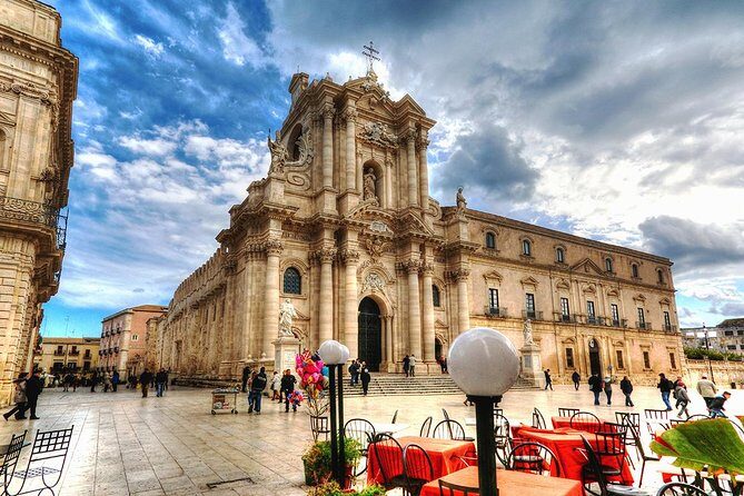 Ortigia: Syracuse's Ancient Town Center Private Walking Tour - Price and value for a private 2-hour walk