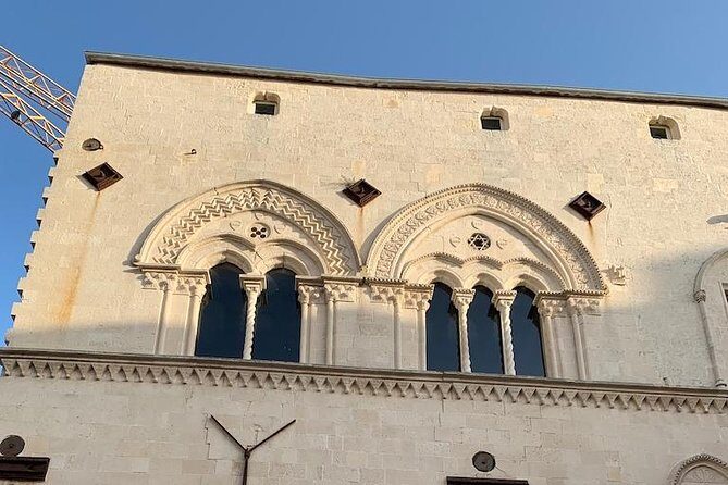 Ortygia (guided tour) - Starting at the Temple of Apollo: you’ll get your bearings fast