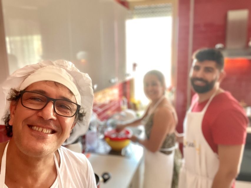 Palermo: Authentic Sicilian Cooking Class with Gourmet Lunch - Meeting Chef Fulvio in Palermo (and finding the apartment)