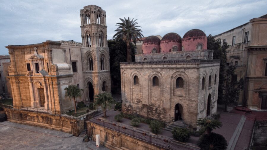 Palermo: custom tour with a local expert - Small Group Size: Up to 6 People, So You Can Actually Ask Questions