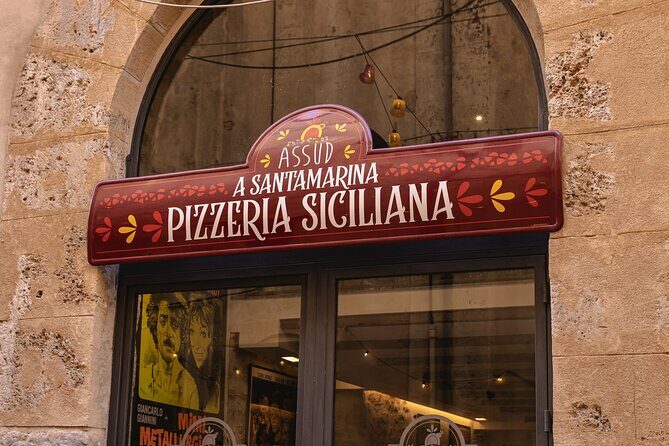 Palermo Evening Food & Wine Tour with Eating Europe - Pizza at Assud a Santamarina: watch a pizzaiolo work