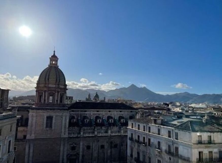 Palermo: Historical Center Walking Tour with Rooftop Views - Piazza Pretoria: the Square of Shame and its marble fountain story