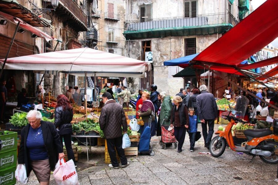 Palermo: Market Tour and Sicilian Cooking Class with Lunch - Mercado del Capo First: How the Market Sets Up Your Meal
