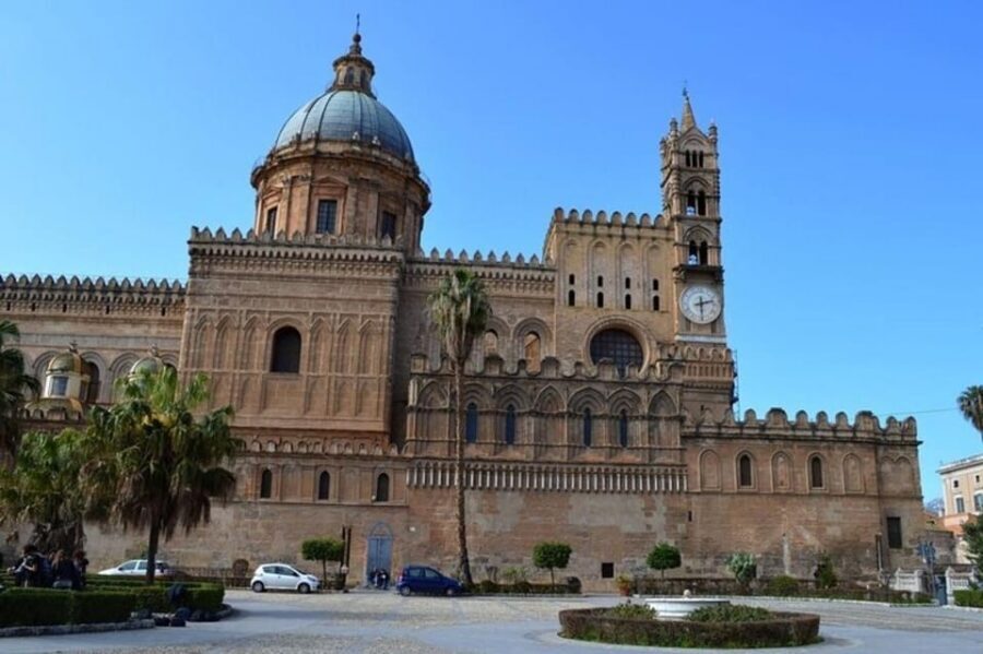 Palermo: Must-See Attractions Walking Tour - Starting Point at Via Rosolino Pilo (Hotel Mediterraneo)