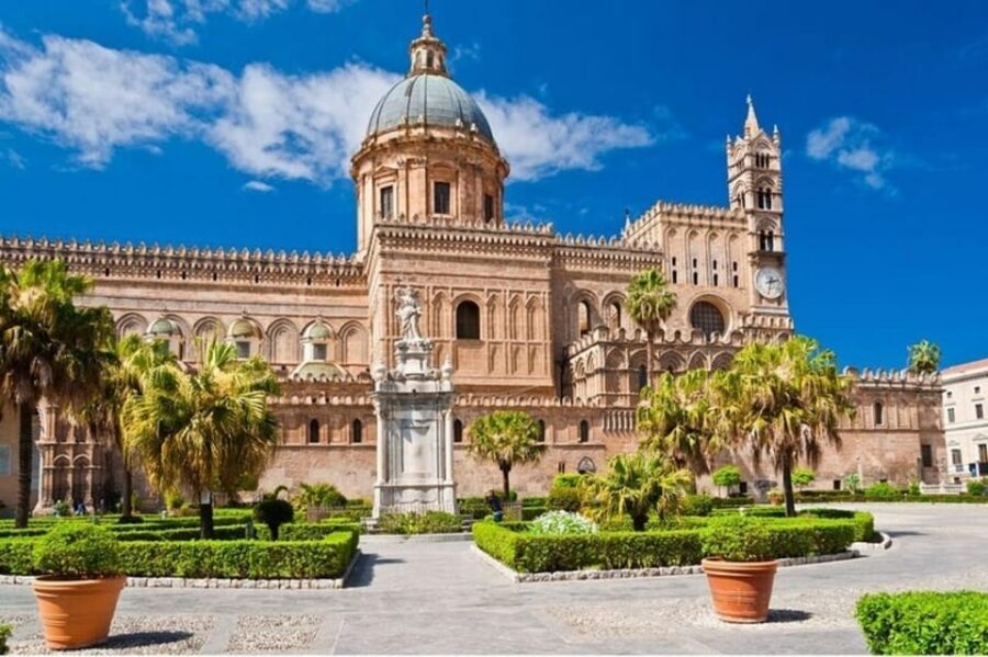 Palermo: Must-See Attractions Walking Tour - Praetorian Palace: Political Power in Stone