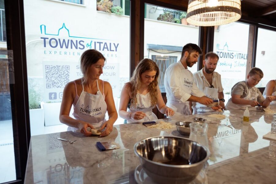 Palermo: Pizza and Gelato Cooking Class with Dinner and Wine - The dough rest time becomes part of the experience