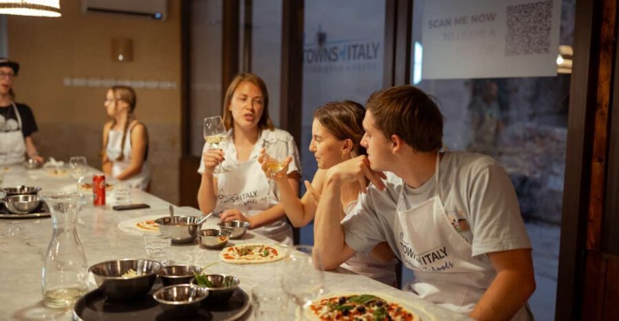 Palermo: Pizza and Gelato Cooking Class with Dinner and Wine - Price and value: why $71 can make sense in Palermo