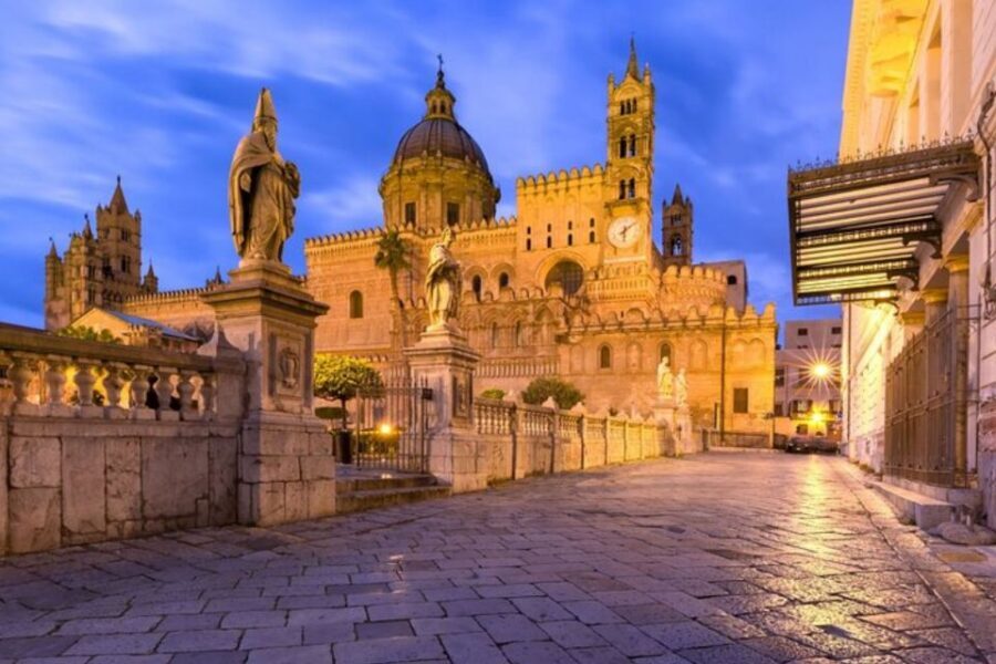 Palermo: Private Custom Walking Tour with Local Guide - Hotel pickup and meeting in the real Palermo