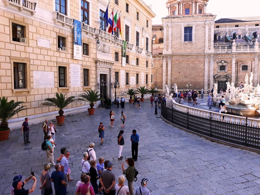Palermo storie e segreti: tour tra arte misteri e leggende - Santuzza and the baroness of Carini: faith and tragedy