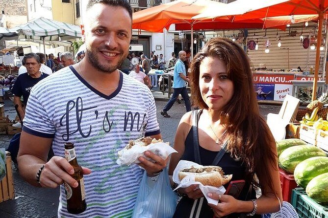Palermo Street Food tour: art, history and ancient markets - Via Vittorio Emanuele (the Cassaro): Palermo’s main stage