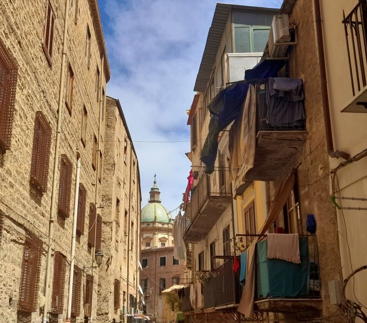 Palermo: Street Food Tour in Ballarò and Vucciria Markets - Key highlights at a glance