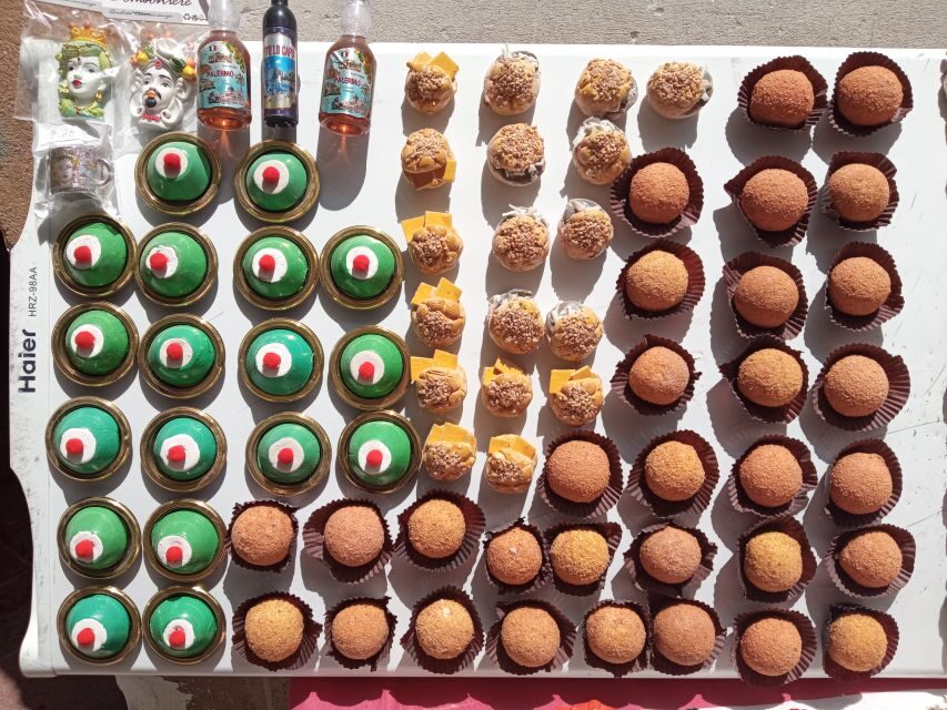 Palermo: Street Food Tour in Ballarò and Vucciria Markets - Vucciria: where the sweet side shows up (along with more street life)
