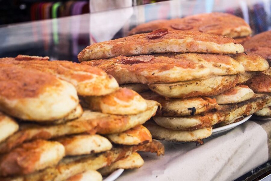 Palermo: Street Food Tour in Ballarò and Vucciria Markets - Who this Palermo street food tour suits best