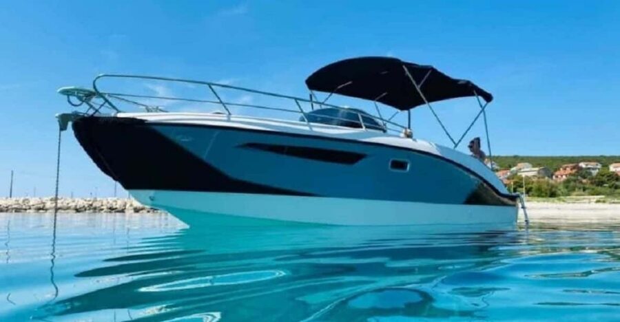 Palermo : Tour condiviso in barca con Aperitivo e Snorkeling - A modern Palermo boat day: comfort, music, and a fun crew vibe