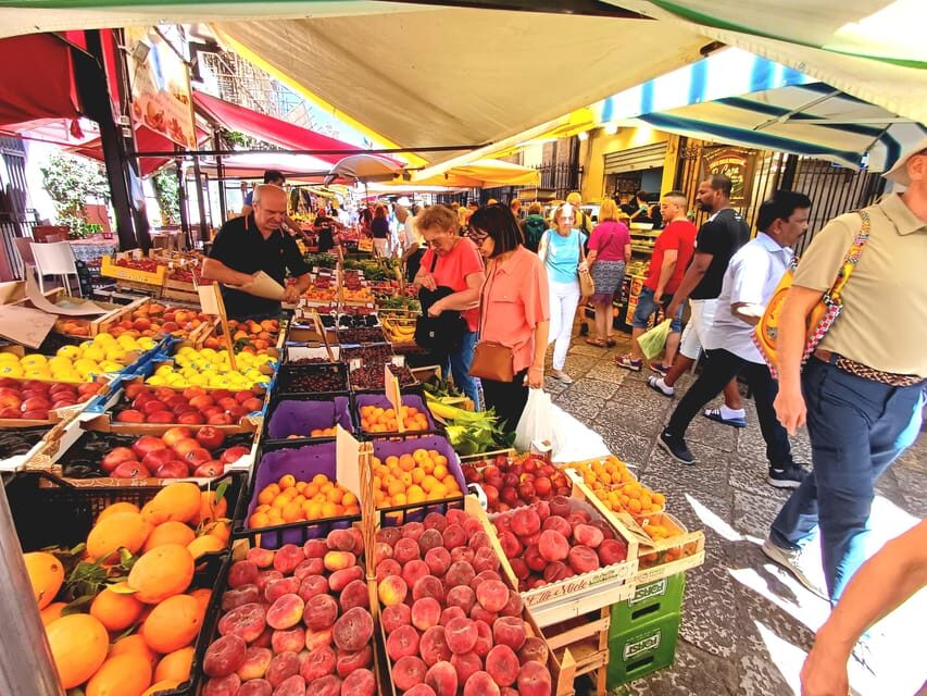 Palermo, tour tra monumenti unici e mercati colorati - Quattro Canti and Piazza Bellini: ending at a movie-set crossroads
