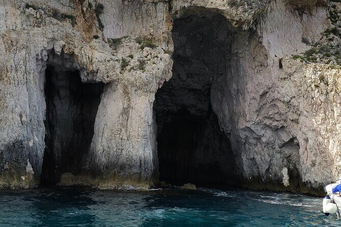 Private boat tour of the island of Ortigia and the sea caves - Key Things to Know Before You Go