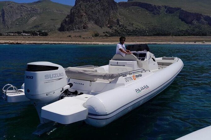 Private dinghy tour in San Vito lo Capo - Why this private dinghy tour works better than a packed day trip