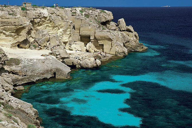 Private Sail Boat Tour to Favignana and Levanzo from Trapani - Levanzo: Quiet Streets and White-and-Turquoise Terraced Houses