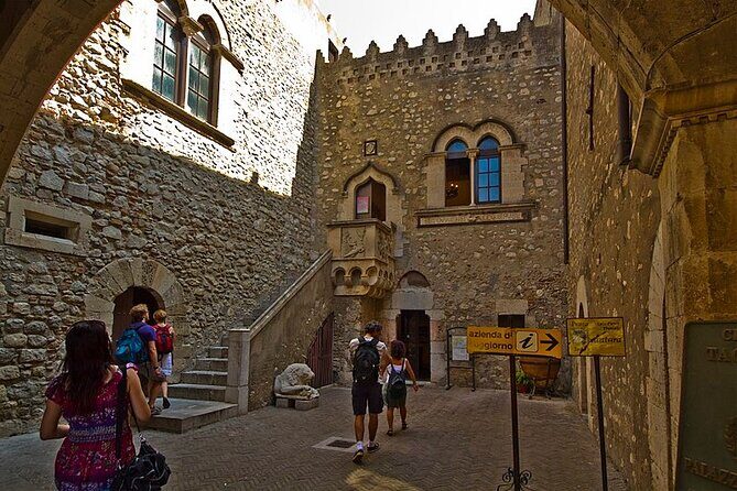 Private Taormina Sunset walking Tour with Aperitif - Aperol spritz or Sicilian wine: how the included drink makes the value click